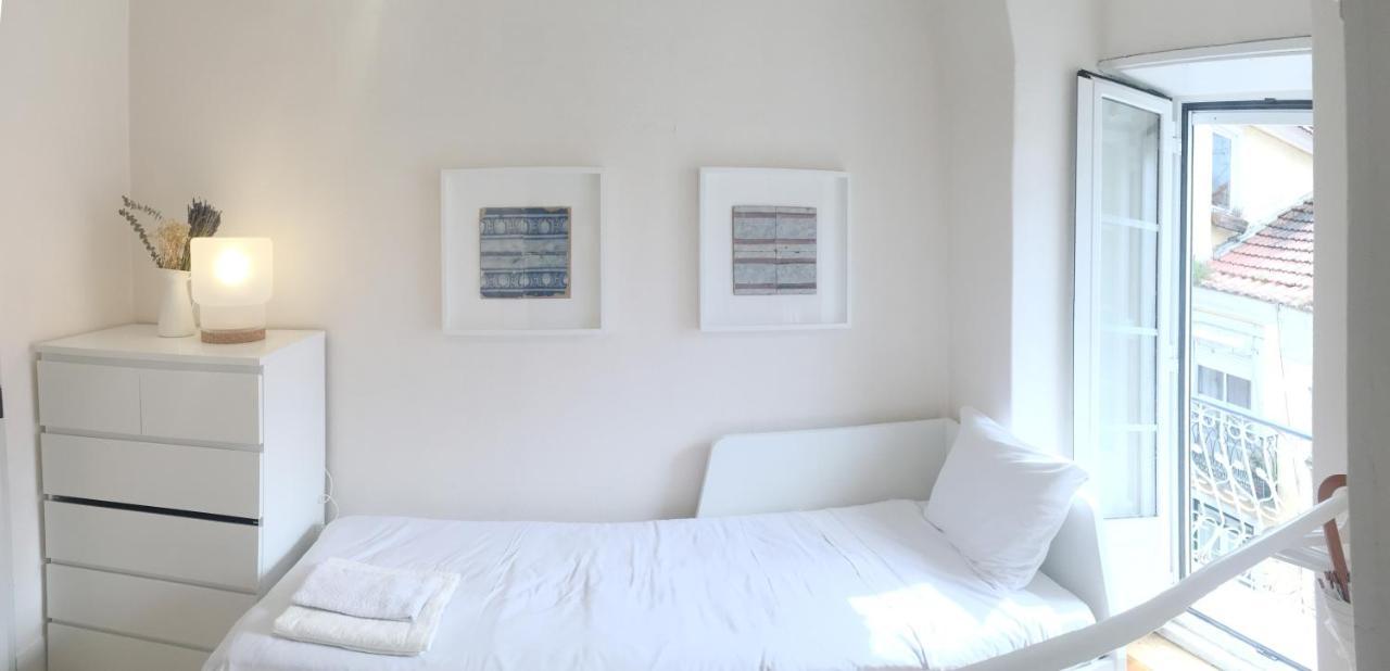Room Atalaia- Ideal For Single リスボン エクステリア 写真